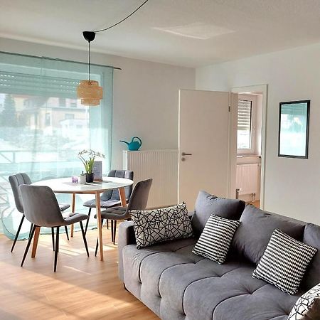 Moderne Wohnung Mit Vollausstattung In Ruhiger Lage, W-Lan Grossrohrsdorf Extérieur photo