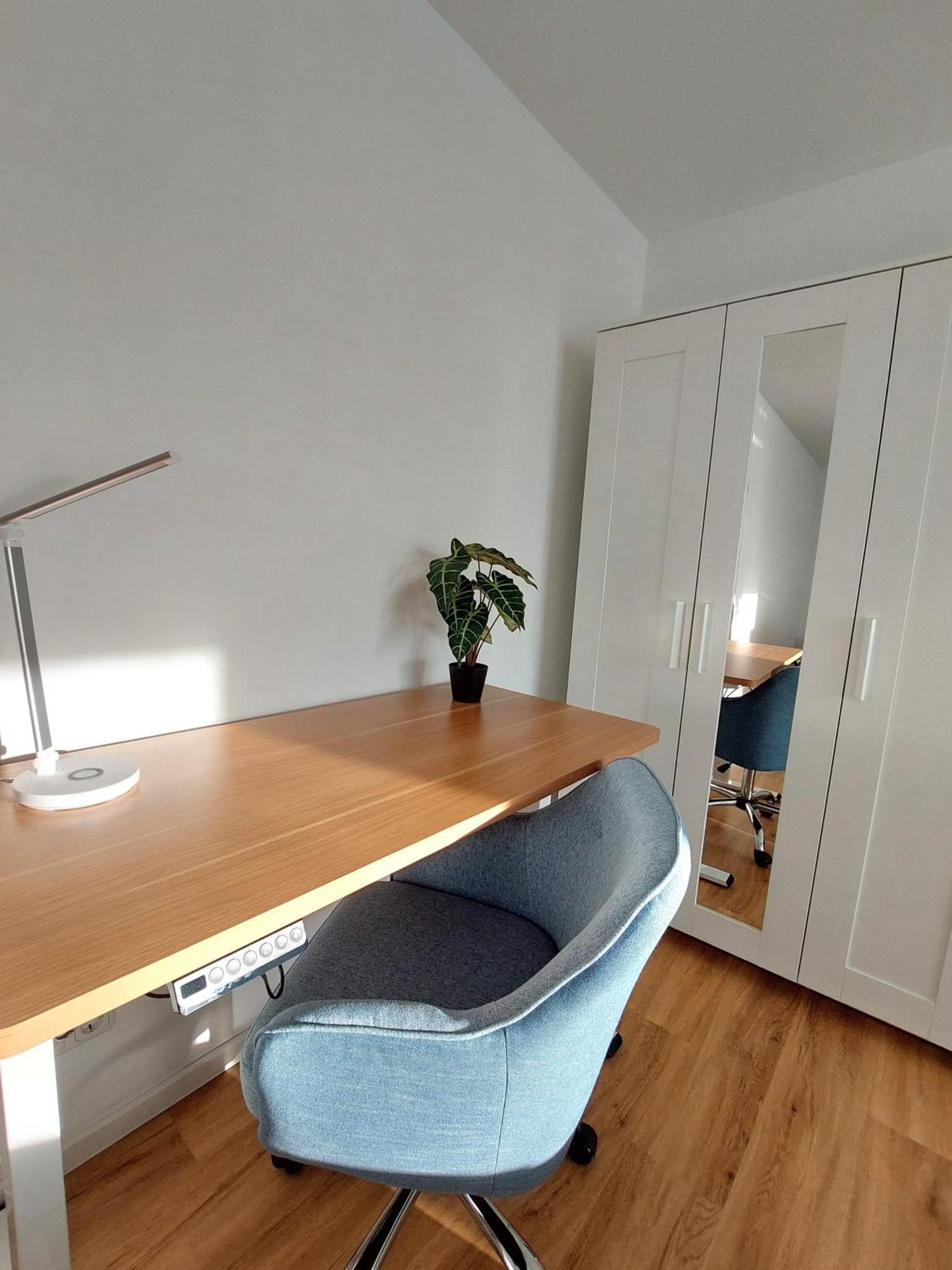Moderne Wohnung Mit Vollausstattung In Ruhiger Lage, W-Lan Grossrohrsdorf Extérieur photo